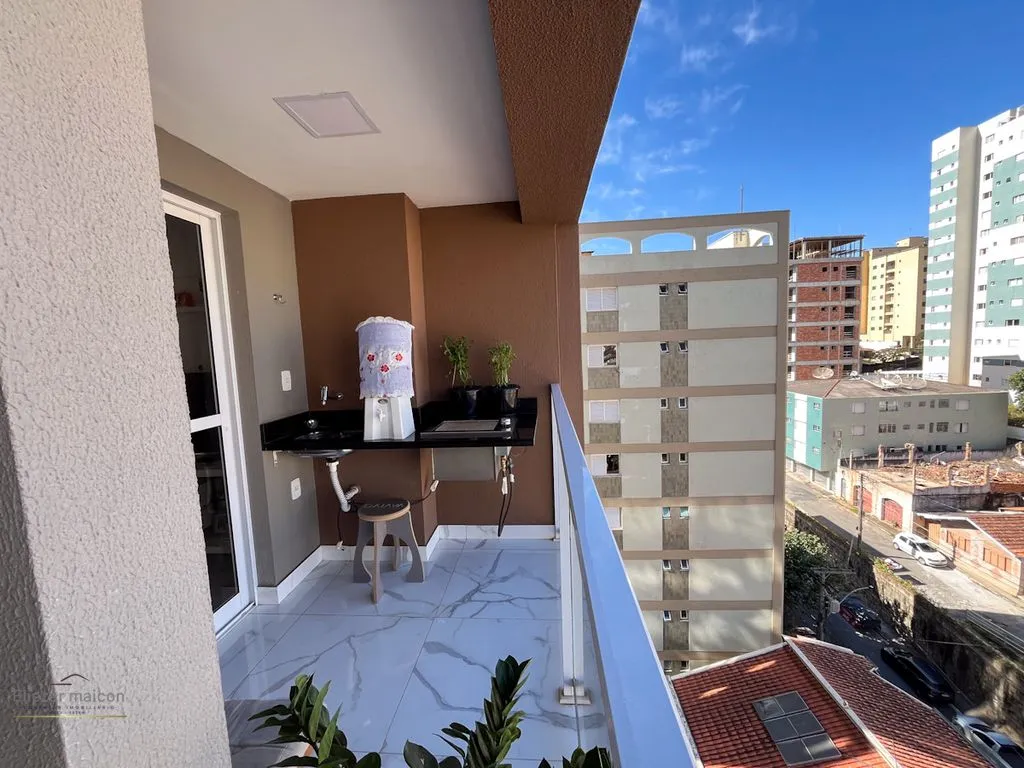Imagem Apartamento a venda com 2 suítes no centro de Poços de Caldas MG
