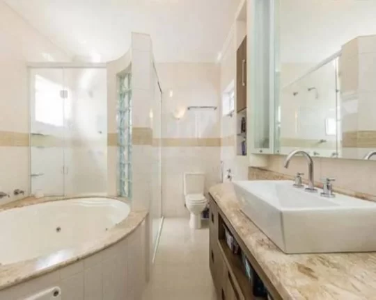 Imagem (Estuda permuta) Casa em condomínio 03 quartos c/suíte, 04 vagas em São José dos Pinhais -PR