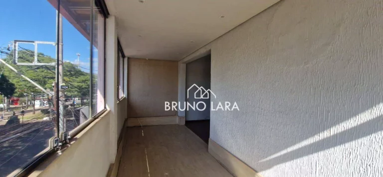 Imagem Casa disponível para locação. Centro - Igarapé/MG.