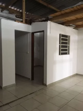 Imagem Excelente barracão comercial, na principal rua comercial do centro, muito bem localizado, próximo ...