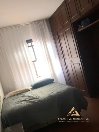 Imagem Casa de 3 Quartos, sendo 1 suite - Quitandinha - COD 13755