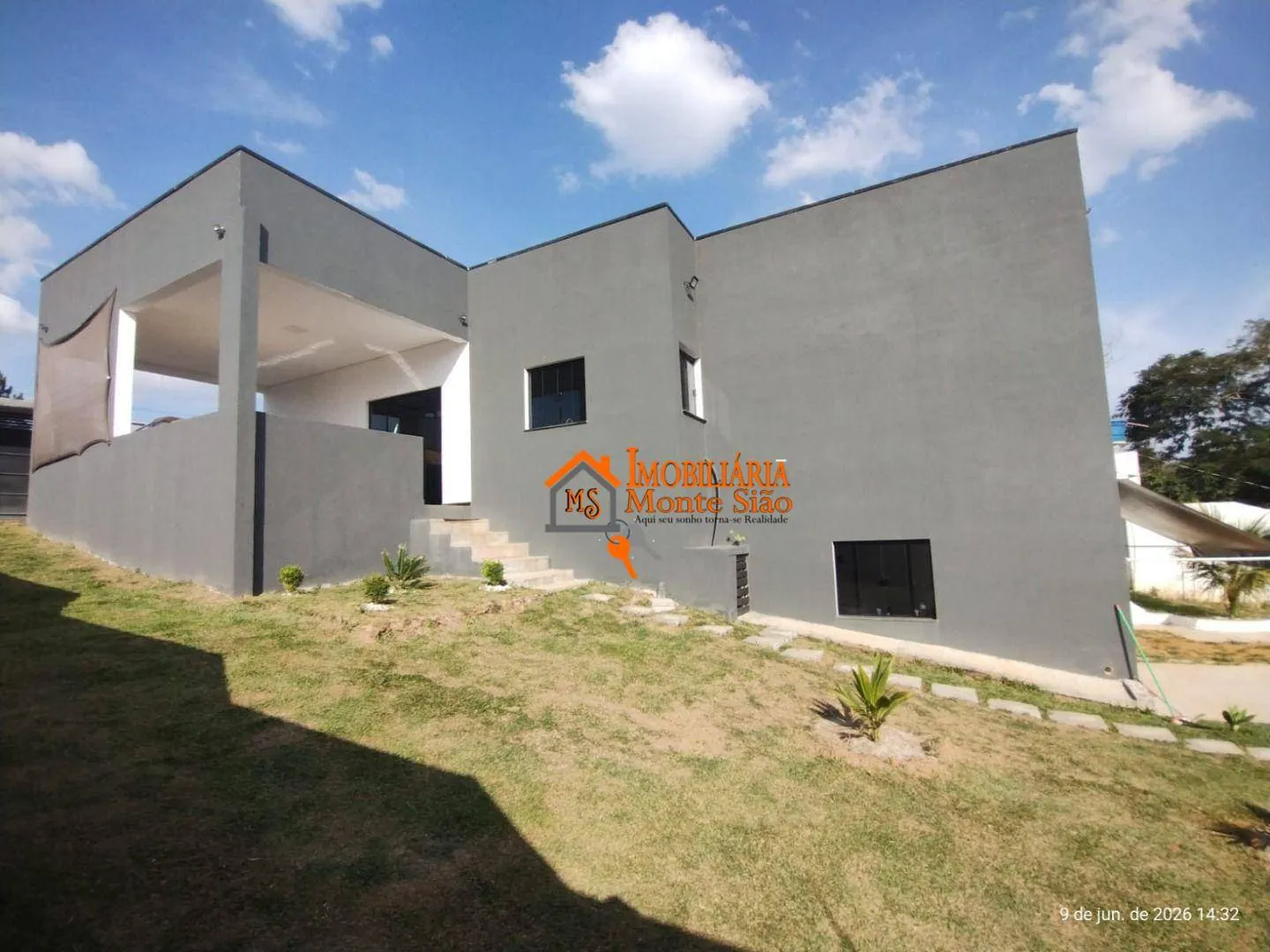 Imagem Casa com 4 dormitórios à venda, 190 m² por R$ 910.000,00 - Centro - Biritiba Mirim/SP