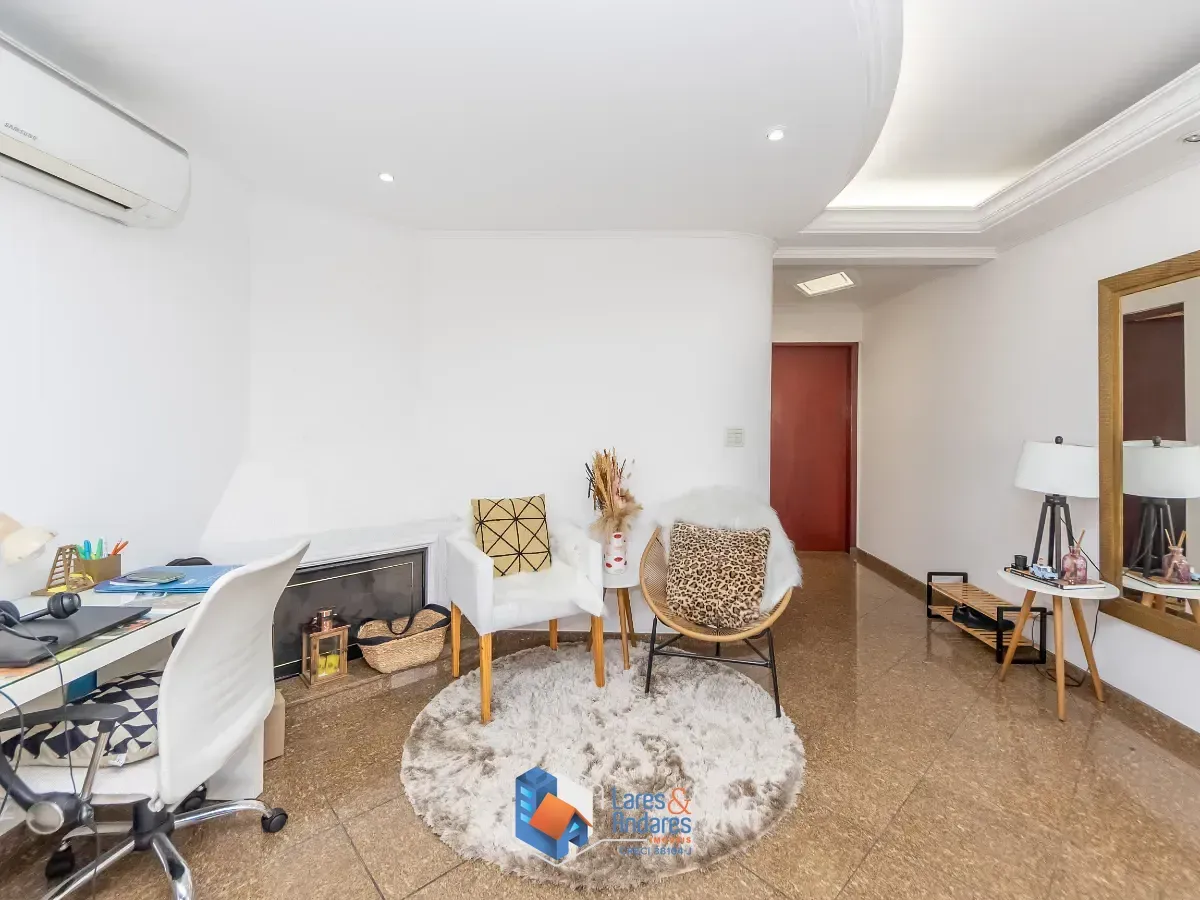 Imagem Sobrado para venda em Vila Alpina com 4 quartos, sendo 1 suíte, 320m²