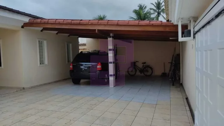 Imagem Casas / Padrão na cidade de Guarujá