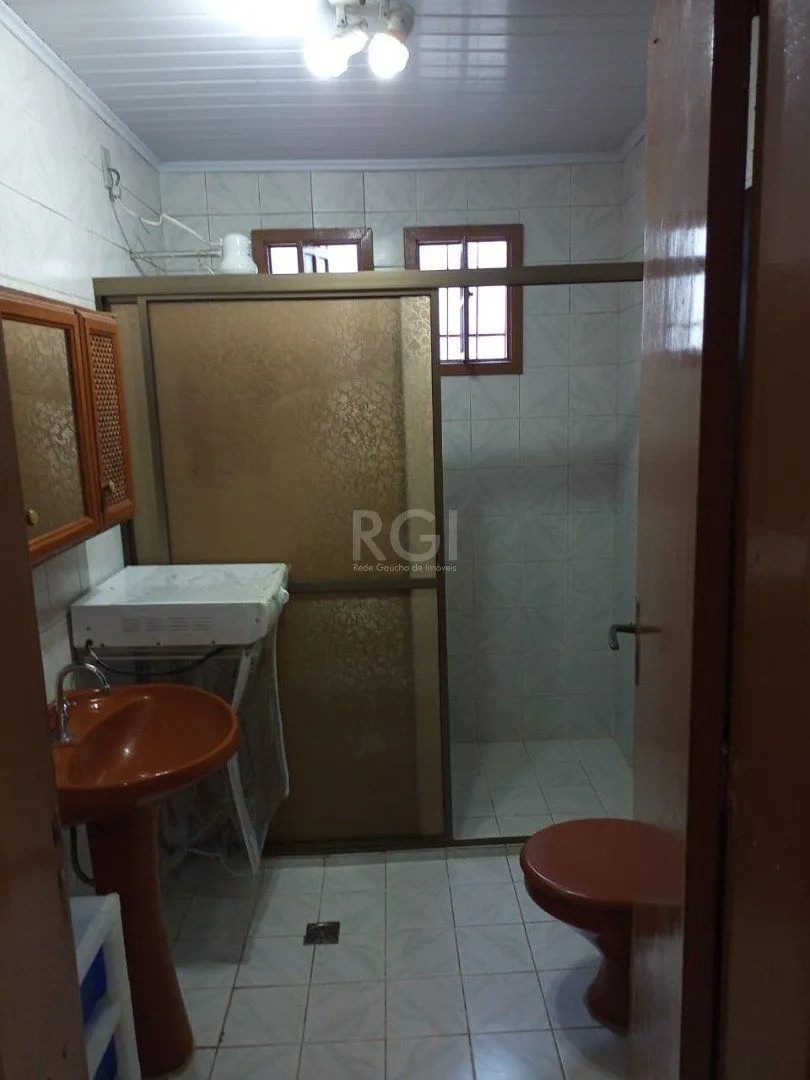Imagem Casa para Venda - 180m², 3 dormitórios, sendo 1 suites, 2 vagas - Vila Nova