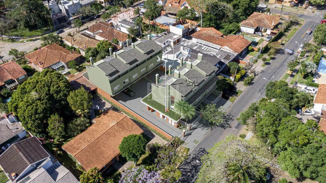 Imagem Casa Condominio para Venda - 300m², 4 dormitórios, sendo 4 suites, 2 vagas - Tristeza