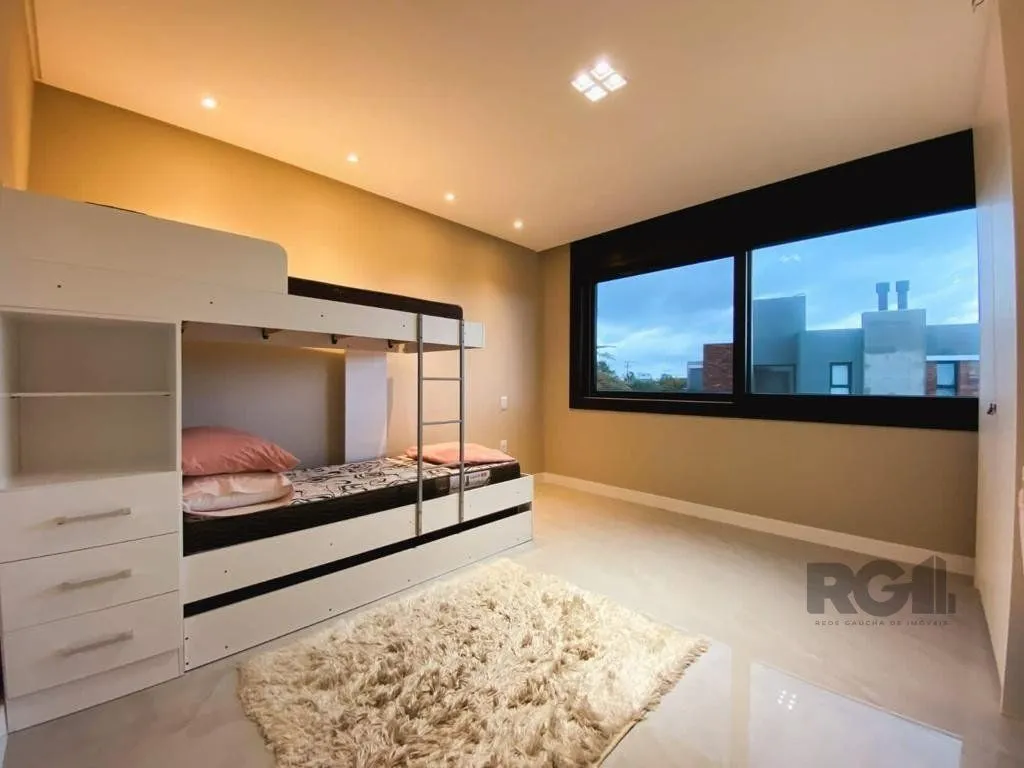 Imagem Casa de Condomínio em Atlântida Sul