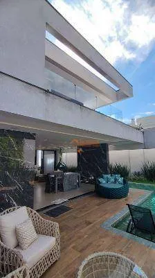 Imagem Sobrado com 3 dormitórios à venda, 330 m² por R$ 4.500.000,00 - Parque Residencial Itapeti - Mogi das Cruzes/SP