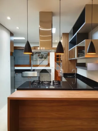Imagem Casa de Condomínio em Alphaville - Santana de Parnaíba