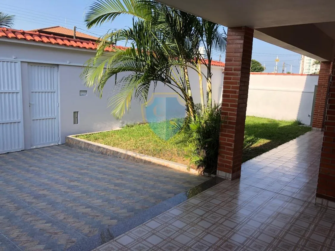Foto do imóvel Casa 3 DormS Com 3 Suítes