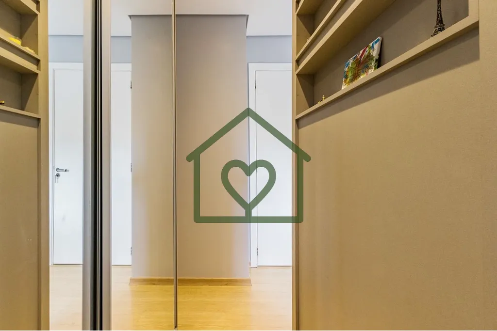 Imagem Apartamento no bairro Jardim Itu Sabará em Porto Alegre no condomínio fechado localizado na Rua Cr...