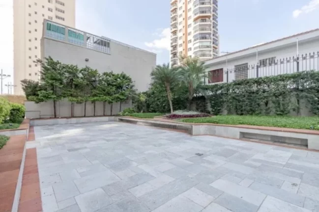 Imagem JARDIM DE MONET - Apto de 283m² (Unidade de Revenda), pra quem busca espaço, privacidade e segurança!