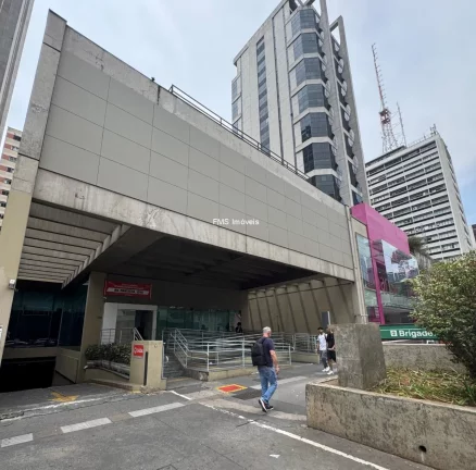 Imagem Loja com 3183m2 na Av. Paulista.