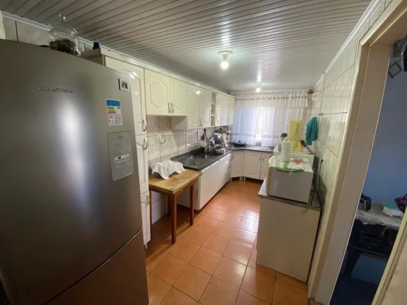 Imagem Casa para Venda em Concórdia, Industriários, 2 dormitórios, 1 banheiro, 2 vagas