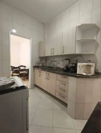 Imagem Apartamento à venda em Copacabana, com 85m2, 2 quartos + Dependências.