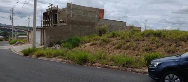Imagem TERRENO- ESPIRITO SANTO DO PINHAL