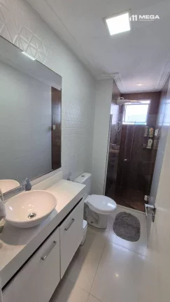 Imagem Apartamento com 2 dormitórios à venda, 62 m² por R$ 430.000,00 - Praia da Costa - Vila Velha/ES