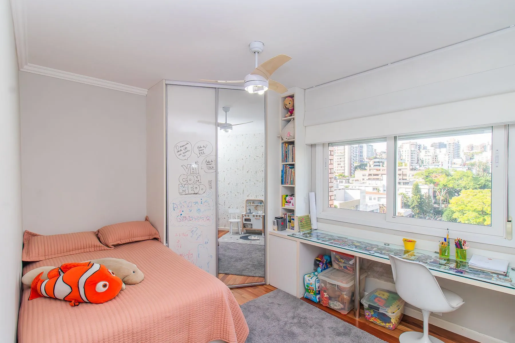 Imagem Cobertura Duplex, 4 D - 1 suíte - 1 vaga - 247,31 m² - Moinhos de Vento