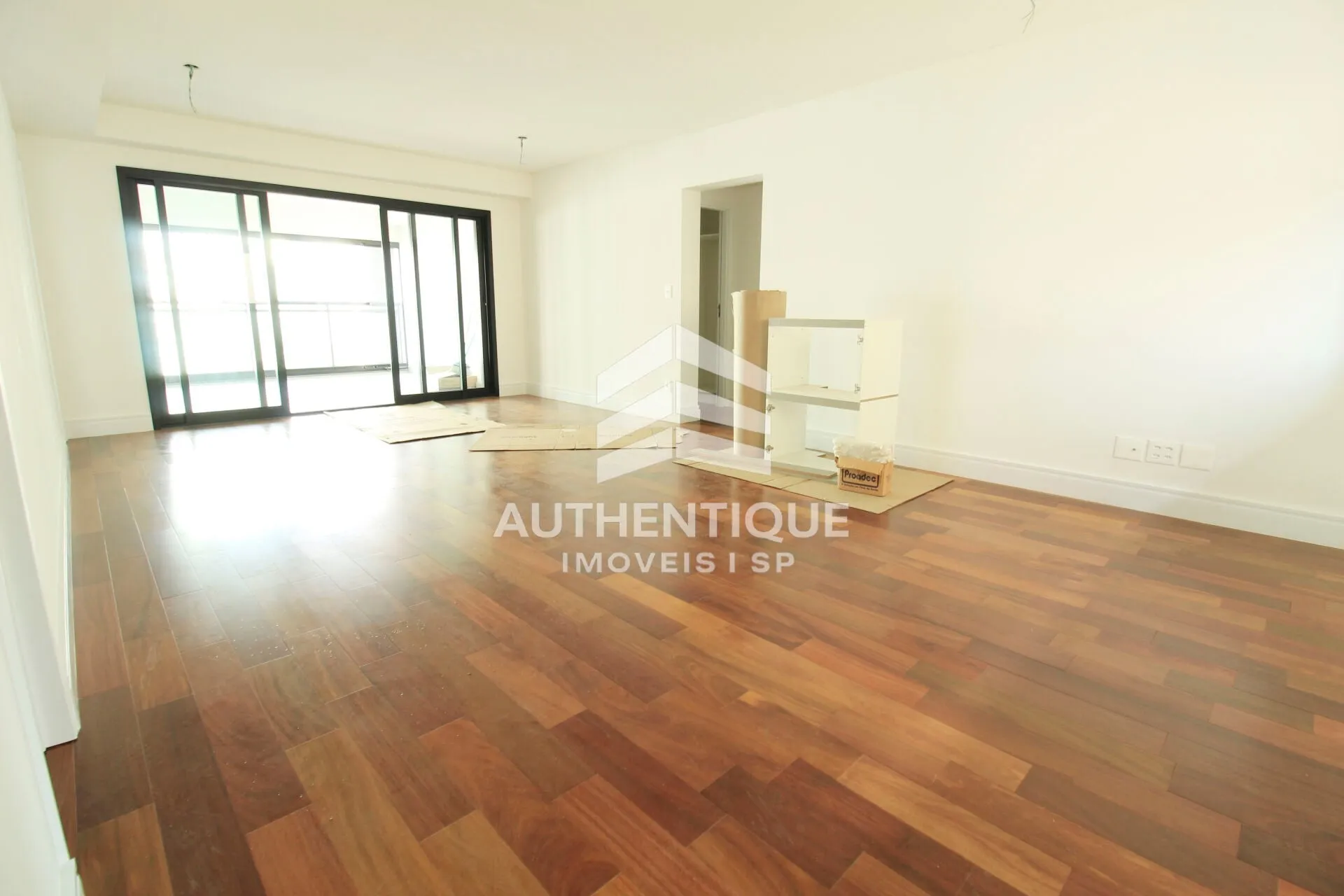 Imagem 1300 Jurupis Moema - Apartamento à venda em São Paulo/SP