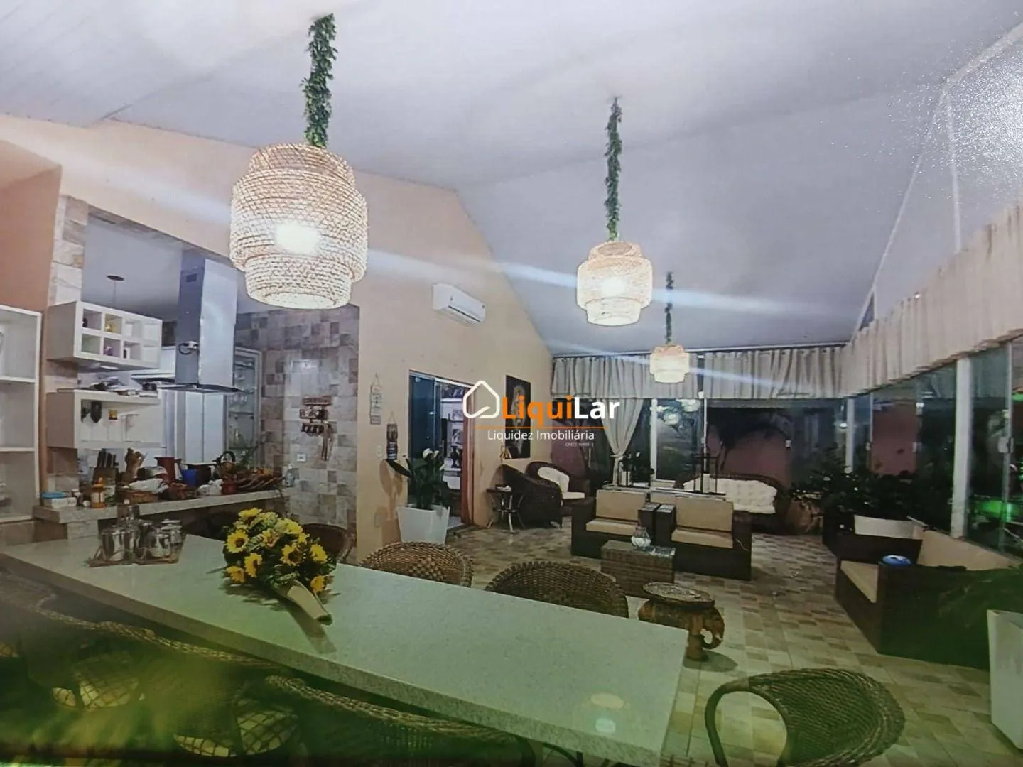 Imagem Casa a Venda com Salão de Festas