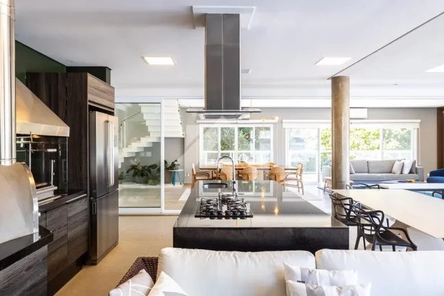 Imagem Casa de Condomínio em Alphaville - Santana de Parnaíba, SP