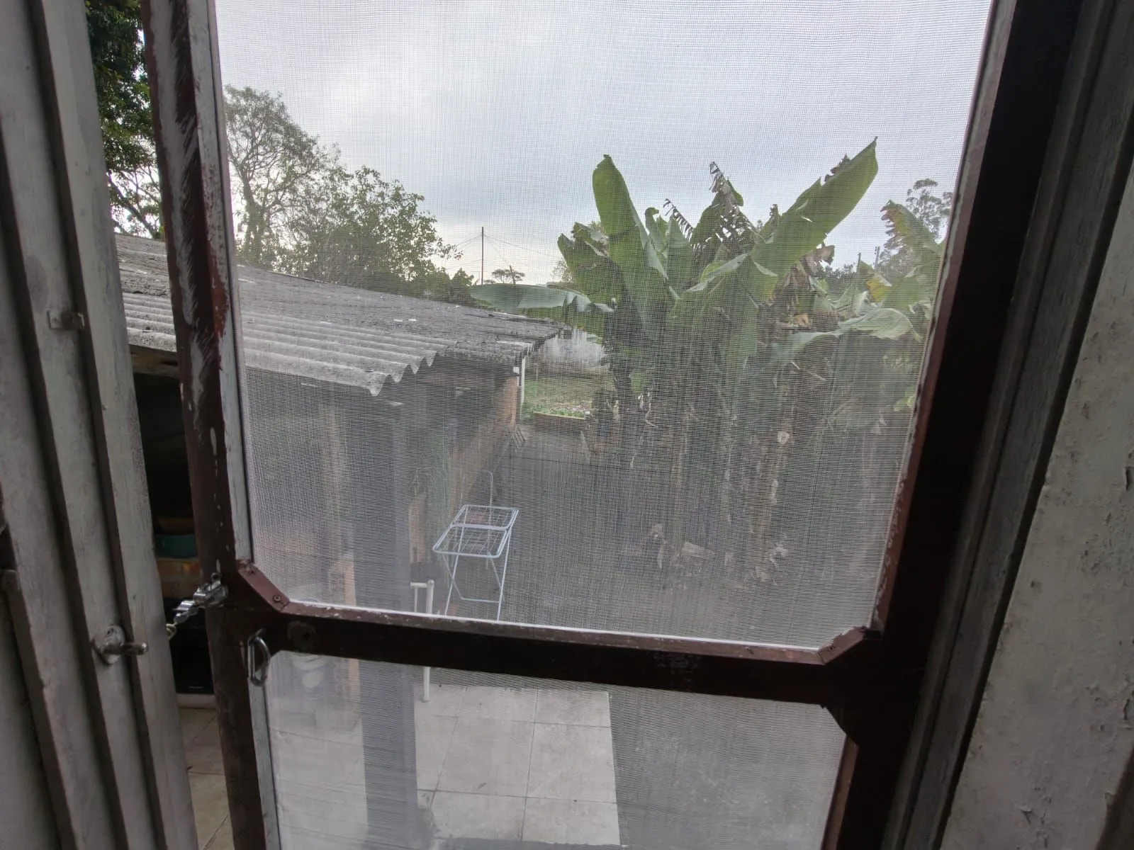 Imagem Terreno medindo 1.296m² no bairro Ponta Grossa - Porto Alegre/RS
