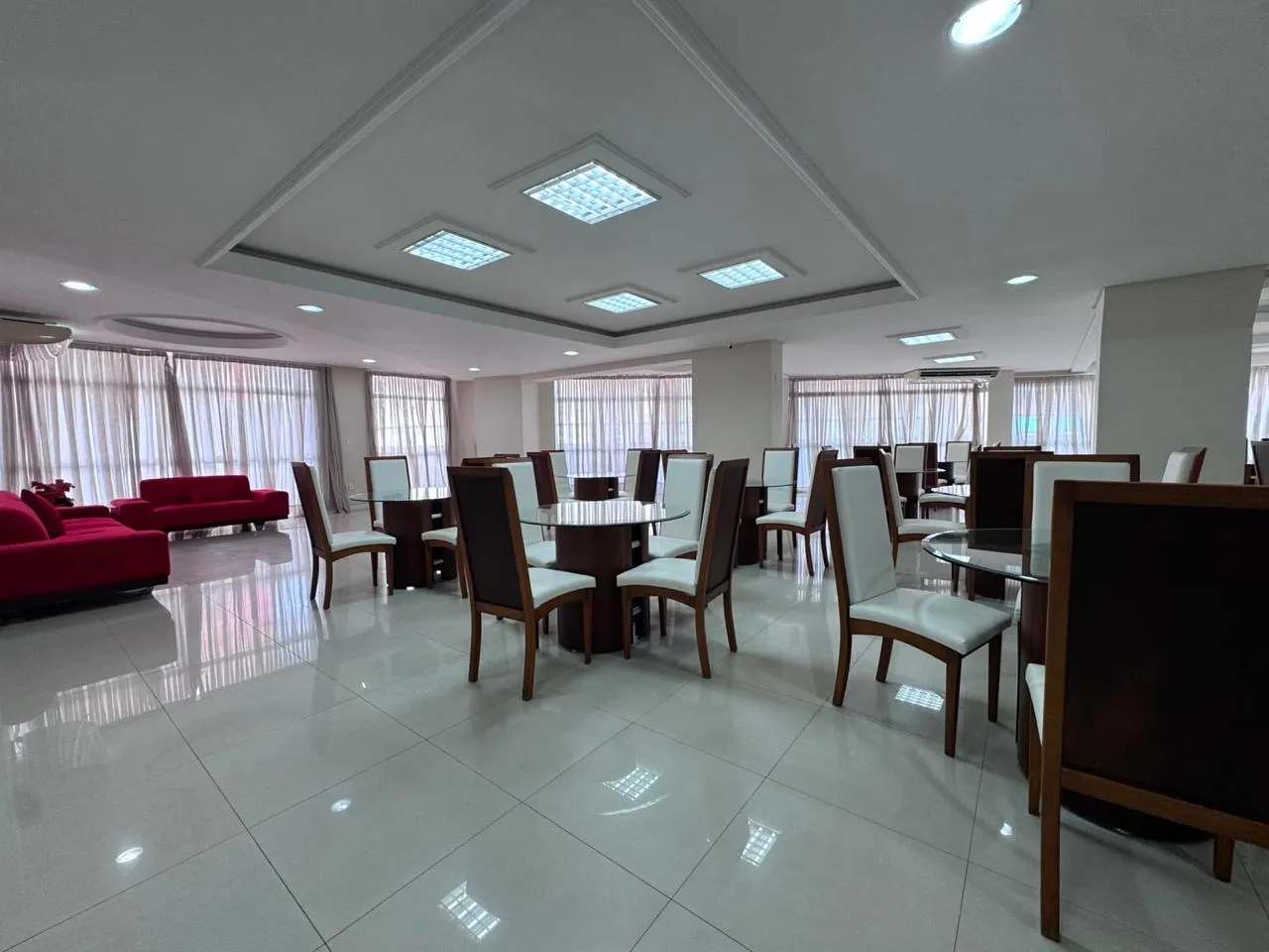 Imagem Apartamento à venda com 74m2 por R$ 1.950.000,00