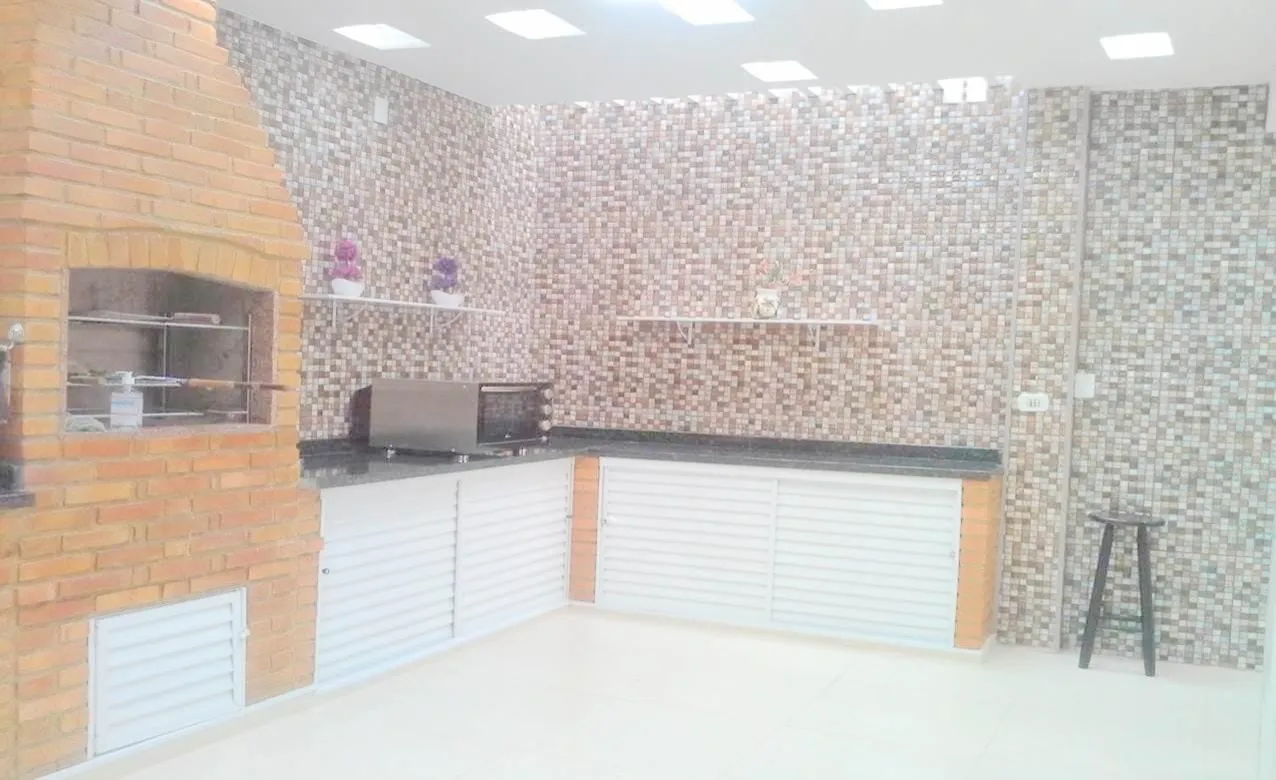 Imagem Sobrado excelente à venda, Parque Residencial Anna Guilhermina Rois Alves, Guaratinguetá, SP