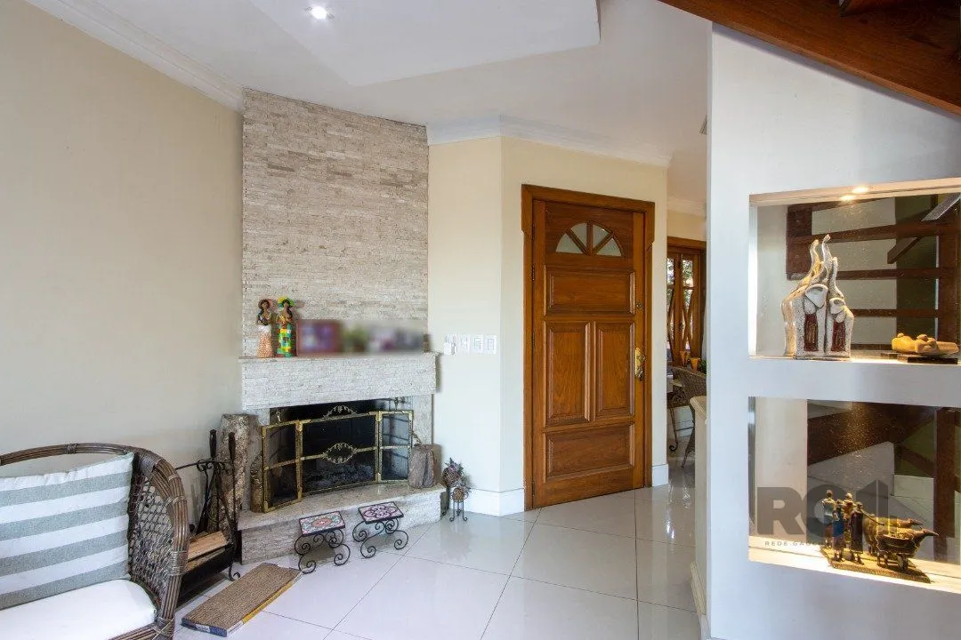 Imagem Casa de Condomínio em Jardim Isabel