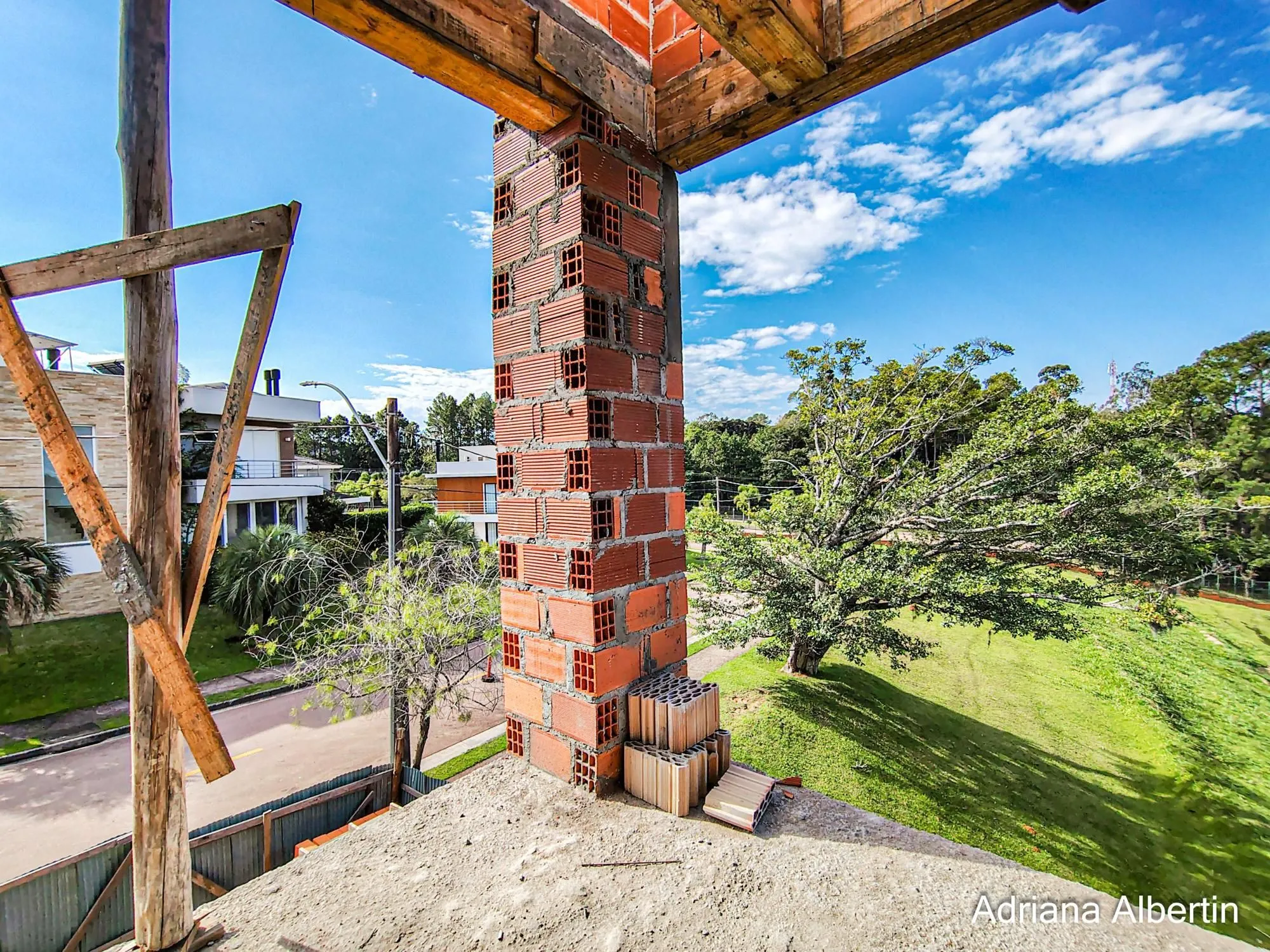 Imagem Casa em Construção - 340m² privativo