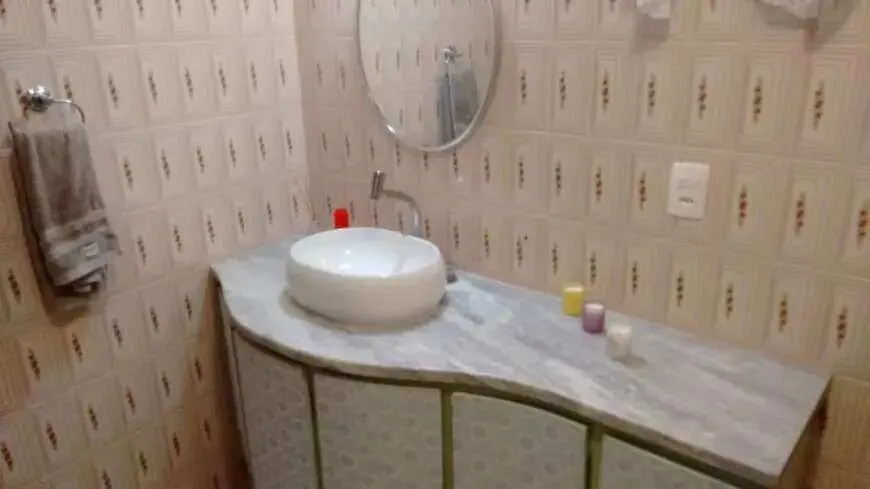 Imagem Casa à venda em Campinas, Vila Nova Teixeira, com 2 quartos, com 250 m2