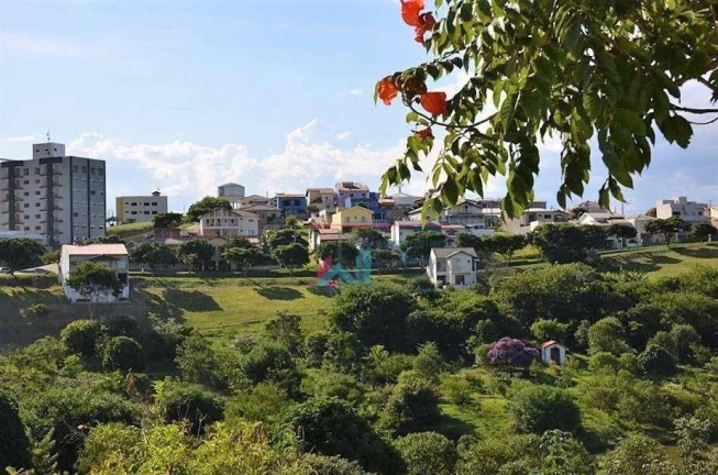 Imagem Casa com 5 suítes à venda - Jardim Nova Cachoeira - Cachoeira Paulista/SP