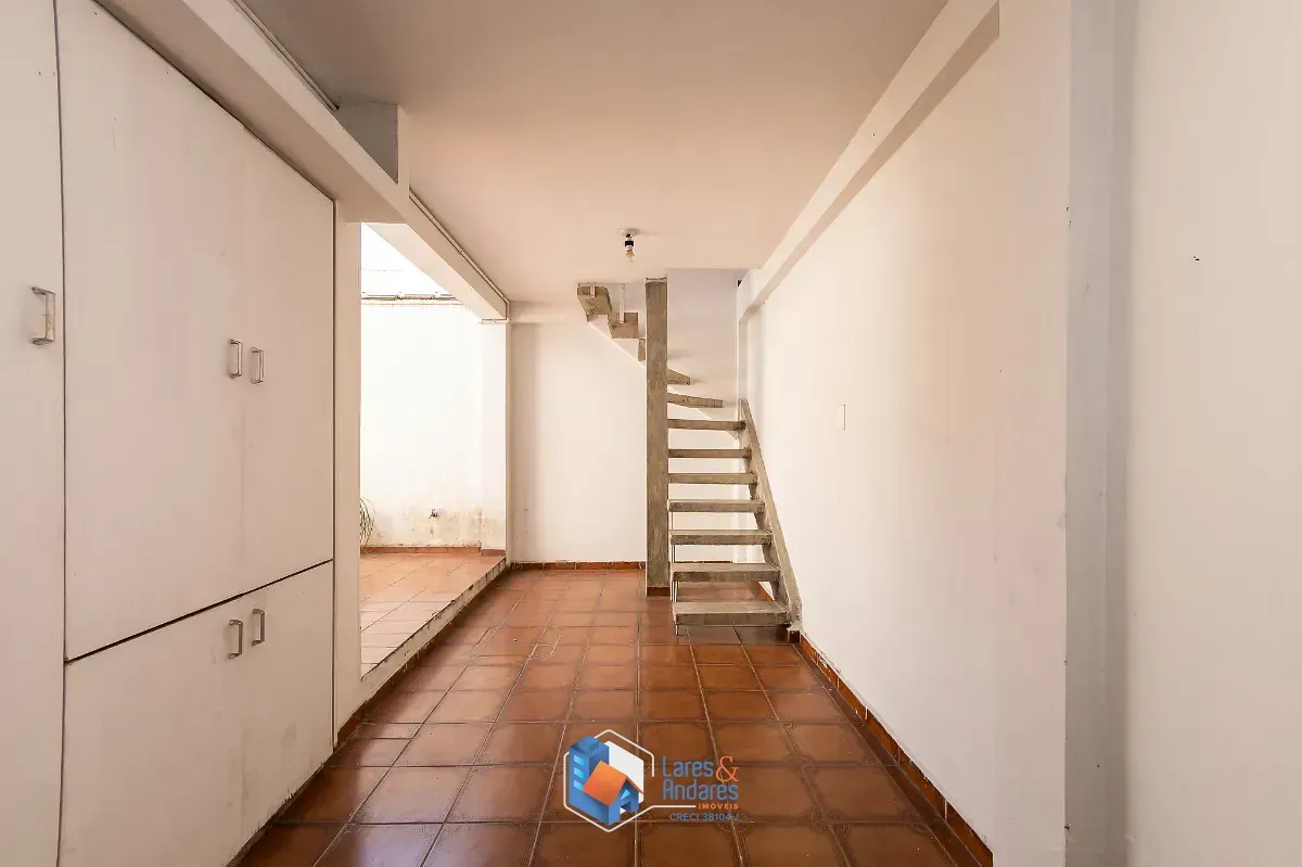 Imagem Sobrado para venda em Vila Palmeiras com 3 quartos, sendo 1 suíte, 164m²