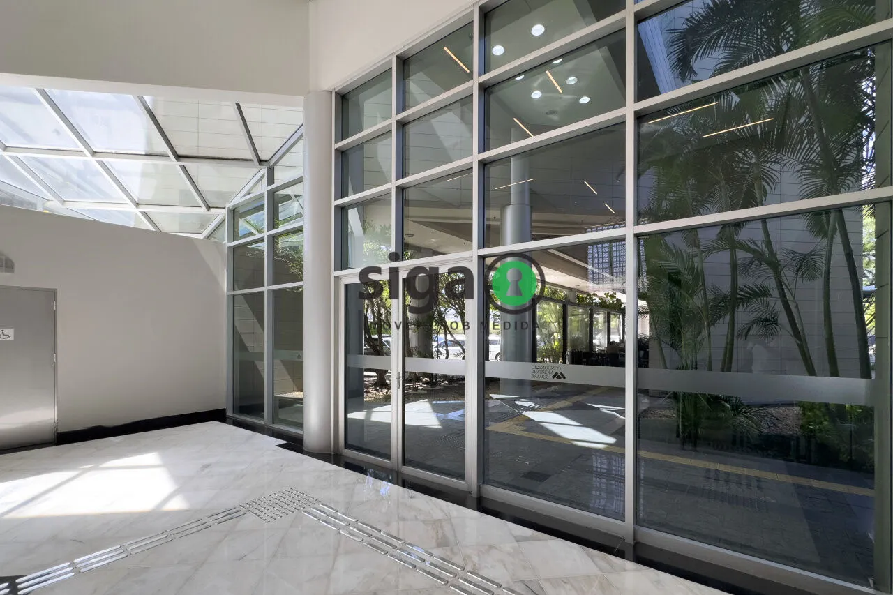Imagem Sala Comercial e 6 banheiros para Locação, 457 m² por 25.000