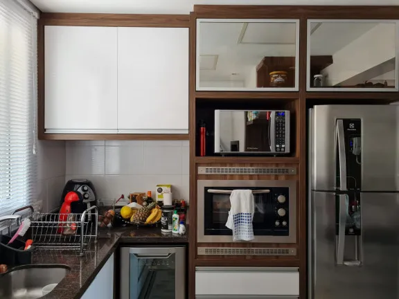 Imagem Apartamento com 2 Quartos à Venda, 70 m² em Bacacheri - Curitiba