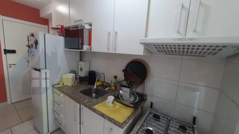 Imagem Apartamento de 2 dormitórios sendo 1 suíte, sacada, com 52m² em Jardim Celeste, São Paulo