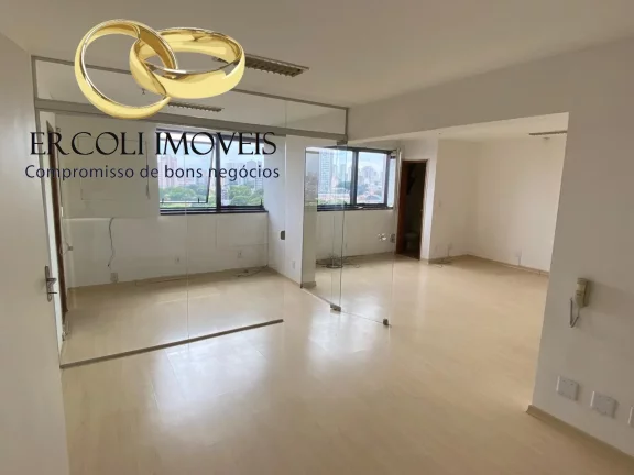 Imagem Sala Comercial com 63 m² - 3 Salas, 3 Banheiros e 1 Vaga ? Pronta para Uso
