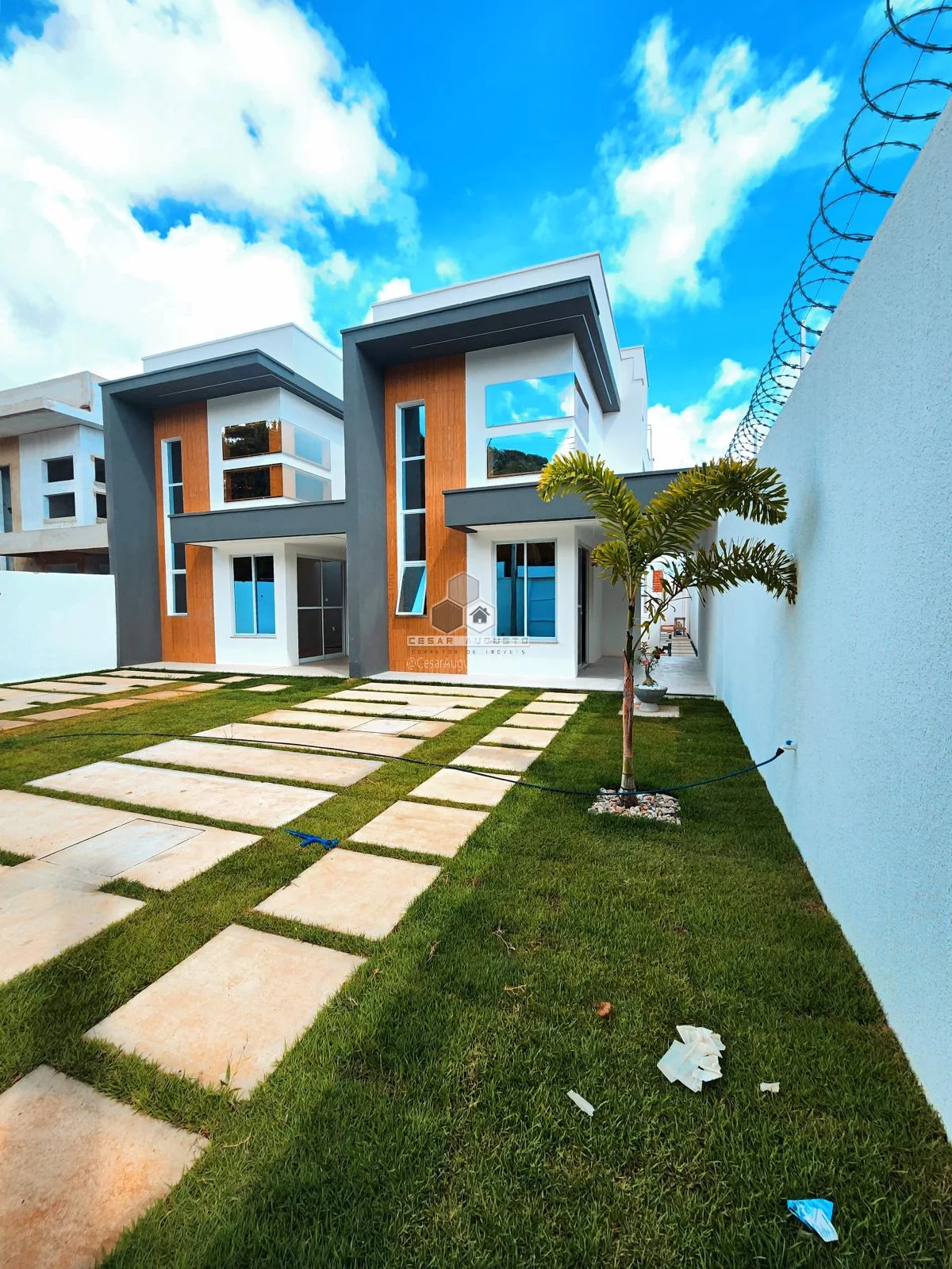 Imagem Cristal Ville Residence - Casas duplex com 03 suítes no Eus?(C)bio