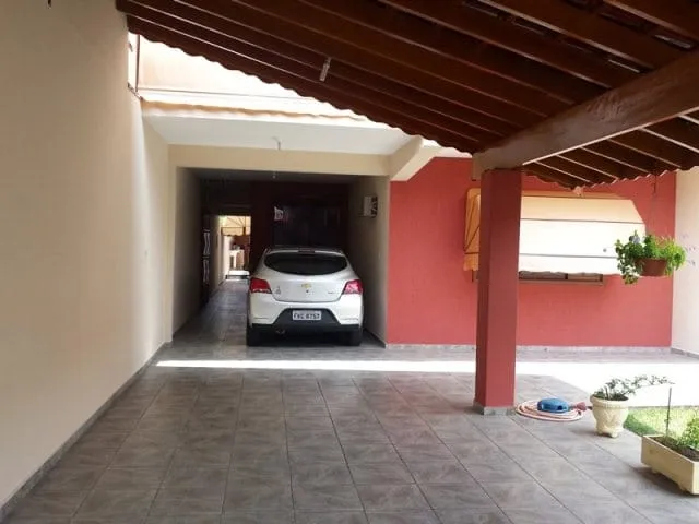 Imagem Casa à venda 7 Quartos, 3 Suites, 392M², São Benedito, Pindamonhangaba - SP