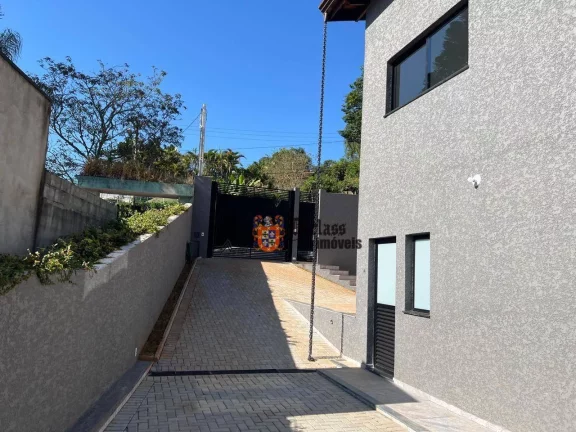 Imagem Chácara com 3 dormitórios à venda, 1457 m² por R$ 1.960.000,00 - Alpes D'Ouro - Bom Jesus dos Perdões/SP
