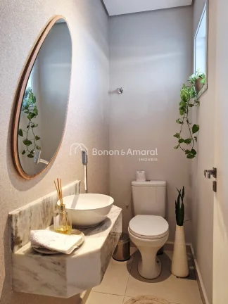 Imagem Casa à venda em condomínio próximo ao Parque Taquaral e Shopping Dom Pedro - reformada, moderna e...