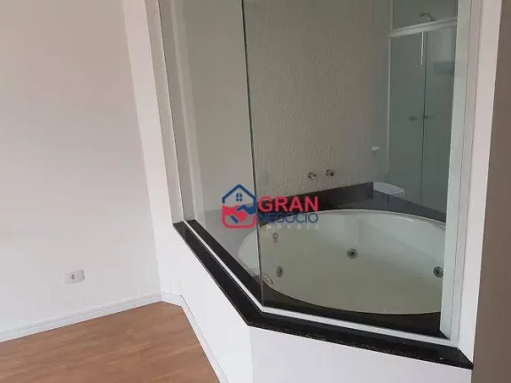 Imagem Casa com 5 dormitórios para alugar - Campo Comprido - Curitiba/PR