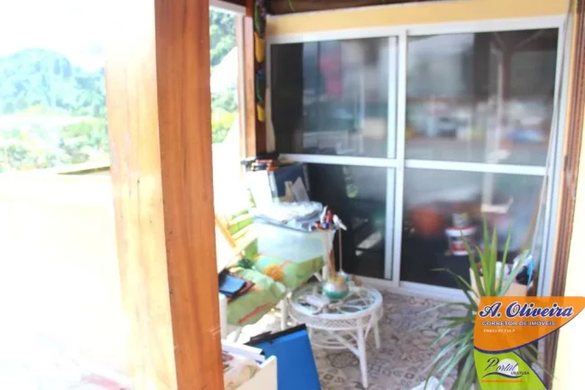 Imagem Cobertura duplex com 03 Dormitórios - 300 metros metros da praia.