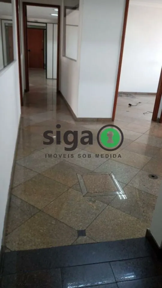 Imagem Imóvel Comercial e 6banheiros à Venda, 290m² por R$ 2.500.000