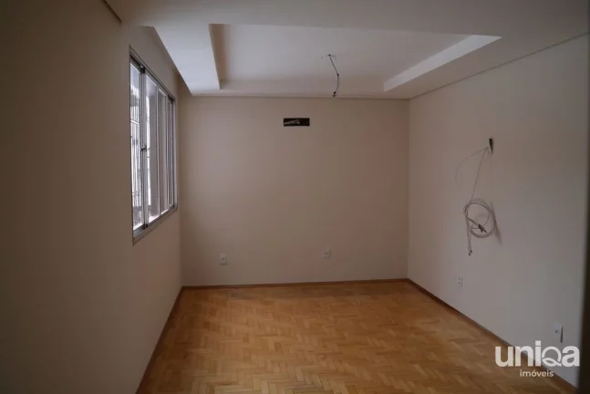 Imagem Apto 2 dormitórios Sacada Cozinha mobiliada Dep Empregada - lado UFN