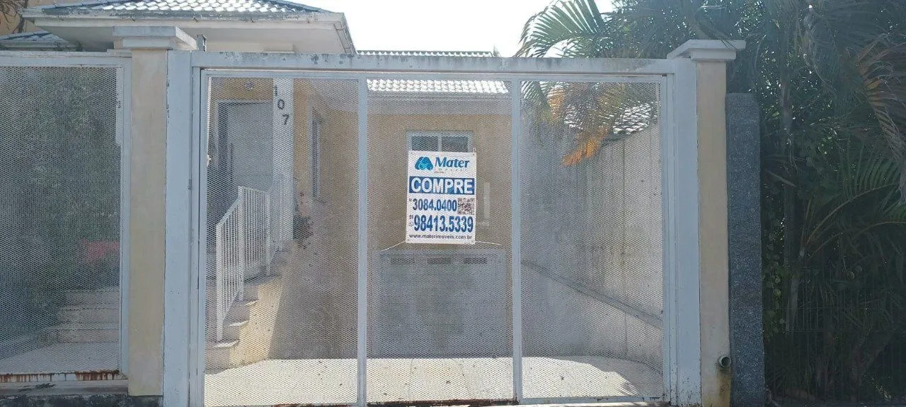 Imagem Casa para Venda - 250m², 3 dormitórios, sendo 1 suites, 2 vagas - Vila Nova, Porto Alegre