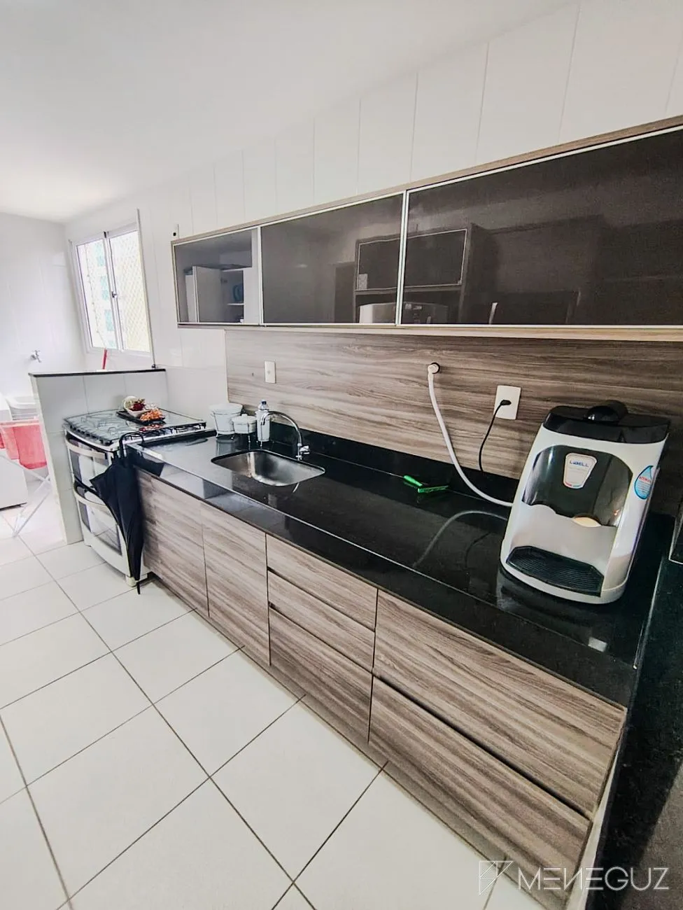 Imagem Apartamento 3Q finamente mobiliado na Orla - Av. Beira Mar, Praia do Morro - R$ 900 mil