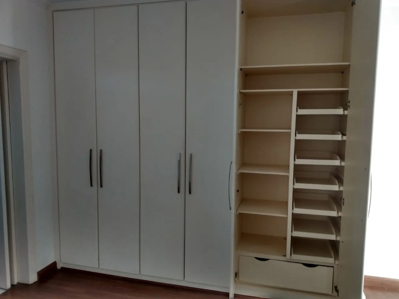 Imagem Apartamento à venda 4 Quartos, 2 Suites, 2 Vagas, 150M², Centro, Pindamonhangaba - SP | Edificio Florença