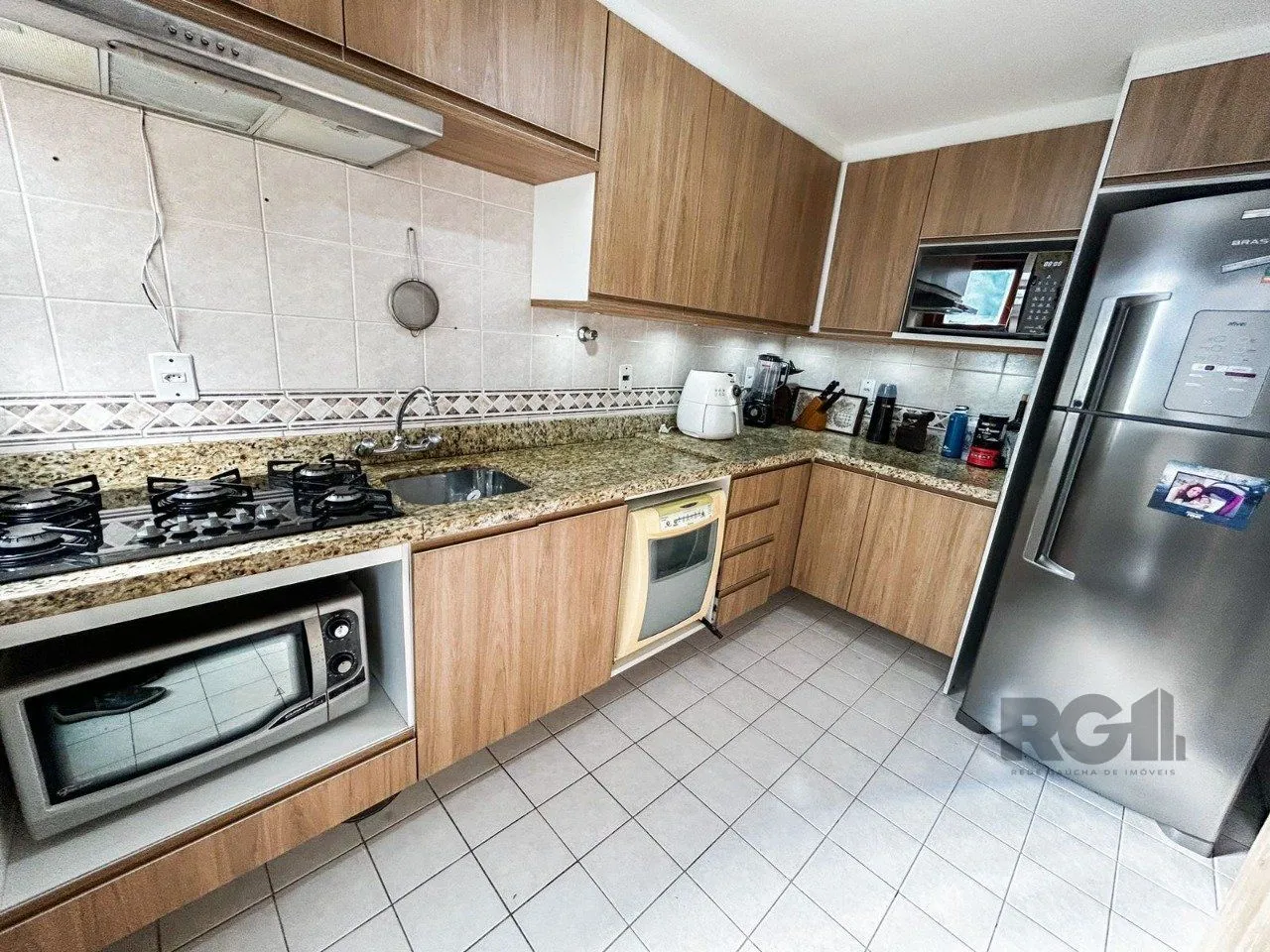 Imagem Apartamento 3 dormitórios, 1 suíte, 2 vagas, bairro Ipanema, Poa/RS