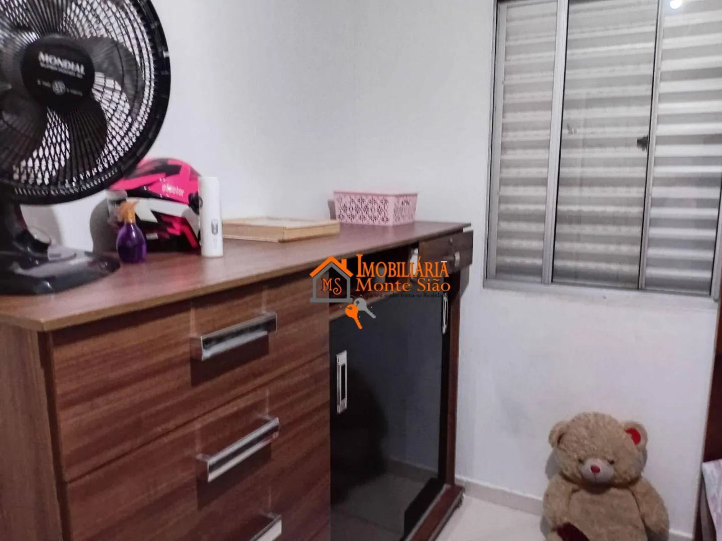 Imagem Apartamento com 2 dormitórios à venda, 45 m² por R$ 235.000,00 - Água Chata - Guarulhos/SP